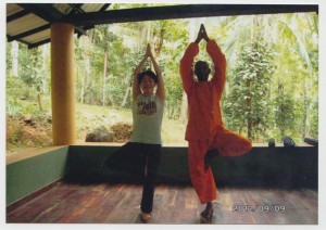 sri lanka yoga-doowa yoga center-livewithyoga.com (1)
